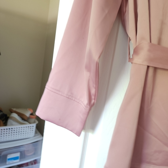 Kendall & Kylie Blush Pink Belted Blazer - Picture 3 of 7